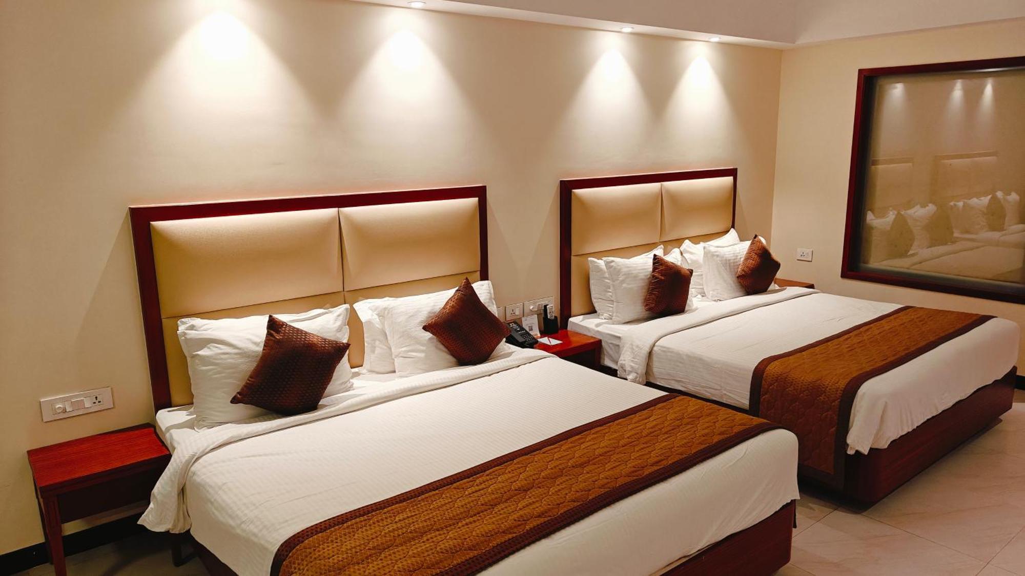 Mm Legacy - A Bergamont Hotel, Канчіпурам Екстер'єр фото